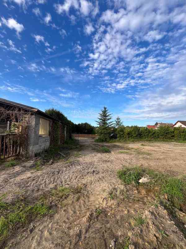 stavební pozemek  900 m2 - foto 4
