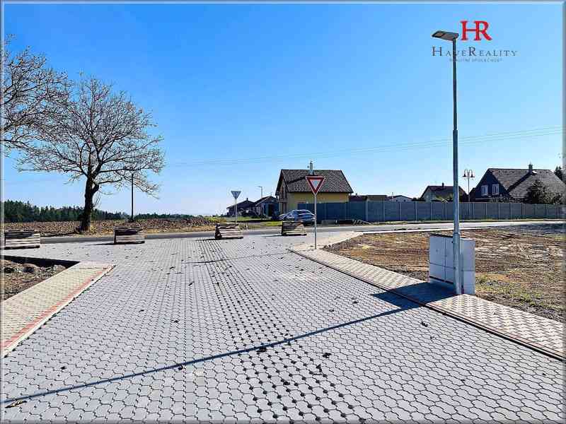 Prodej stavební parcely, výměra 884 m2, Tehov, Benešov - foto 2