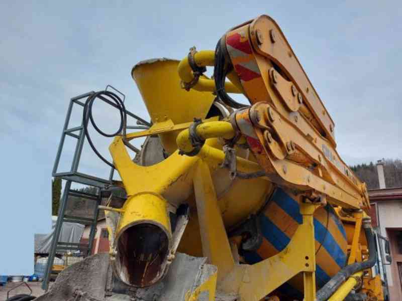 pumi 28m/9m3 CIFA mix+pumpa beton 8x4 MAN (TP STROJ!) - foto 13