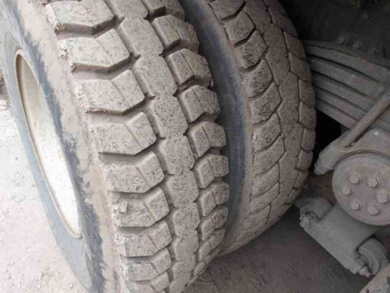 pumi 28m/9m3 CIFA mix+pumpa beton 8x4 MAN (TP STROJ!) - foto 15