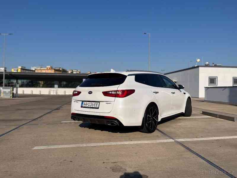Kia Optima 2,0   GT SW 180kw | Full výbava - foto 8
