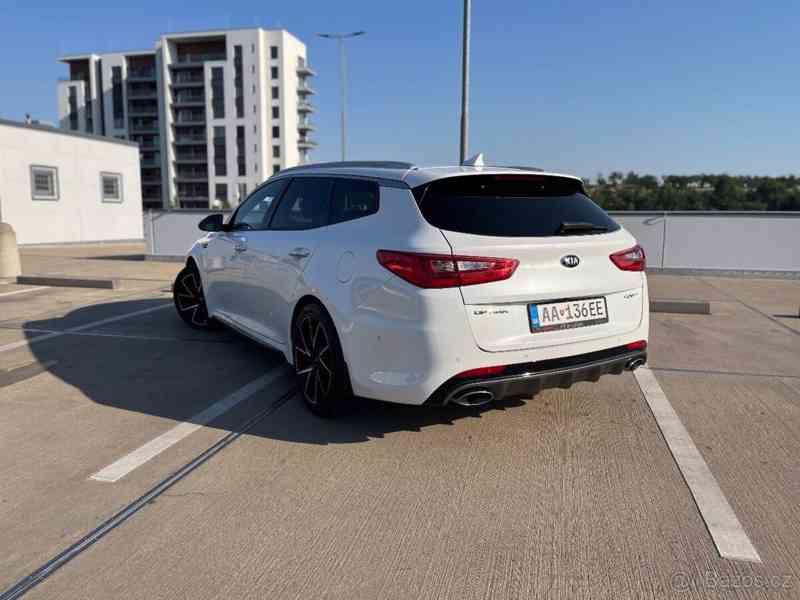 Kia Optima 2,0   GT SW 180kw | Full výbava - foto 7