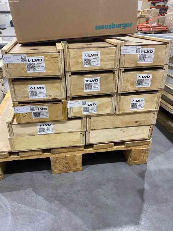CNC hydraulický ohraňovací lis LVD PPED 135/30 - foto 6