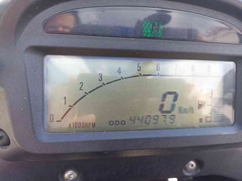 Suzuki XF 650 - foto 6