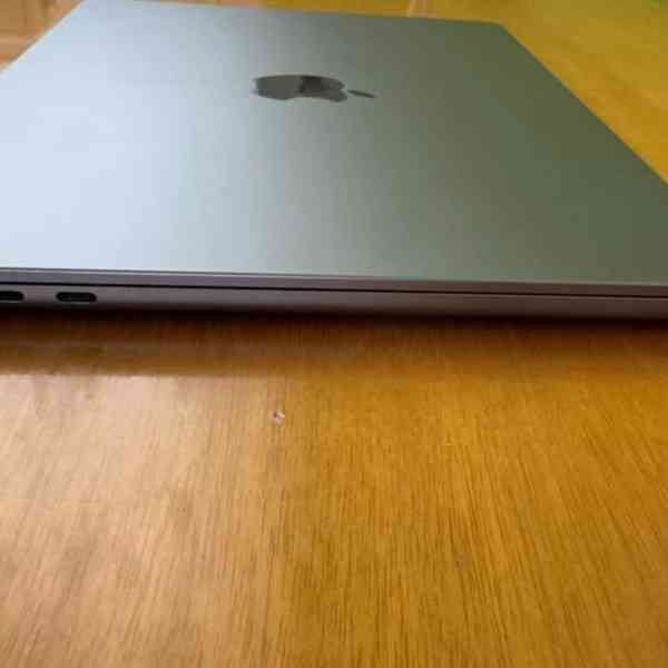 CTO Apple MacBook Air 13,6" (2022) M2/8x GPU/256GB/16GB/CZ K - foto 7