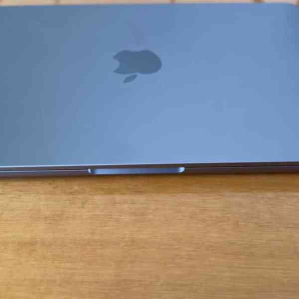 CTO Apple MacBook Air 13,6" (2022) M2/8x GPU/256GB/16GB/CZ K - foto 9