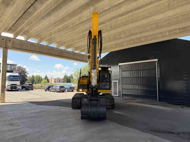 PÁSOVÝ BAGR SHANTUI SE215 - foto 2