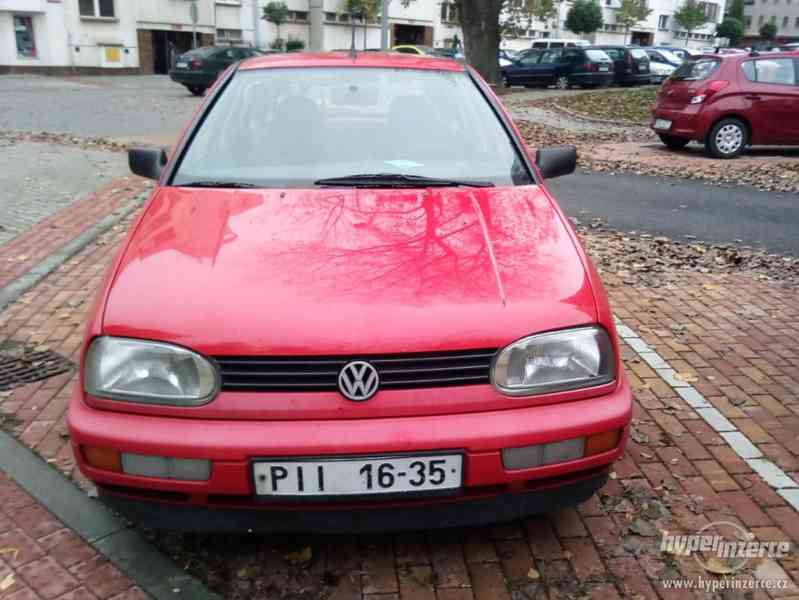 VW GOLF 3, 1,6 benzin, 55kW, r.v.1995, červený, 3 majitel - foto 1