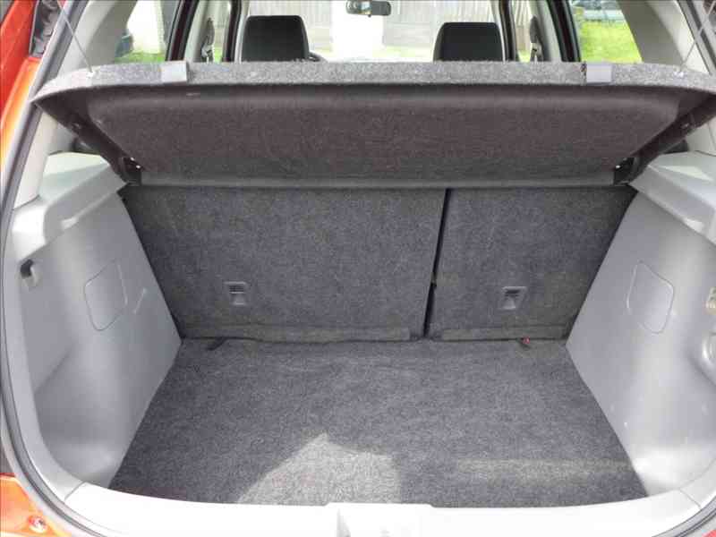 Suzuki SX4 1,6 i 4X4, KLIMA, 1.MAJITEL - foto 8