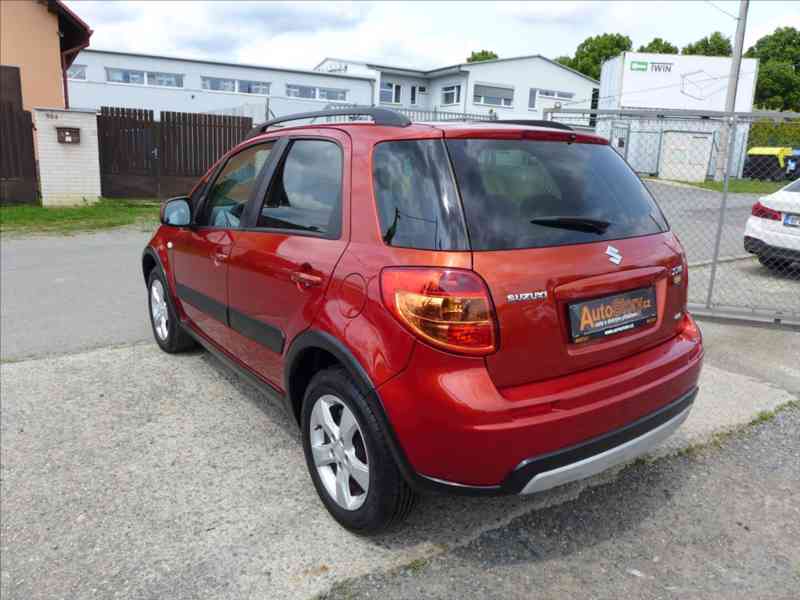 Suzuki SX4 1,6 i 4X4, KLIMA, 1.MAJITEL - foto 4