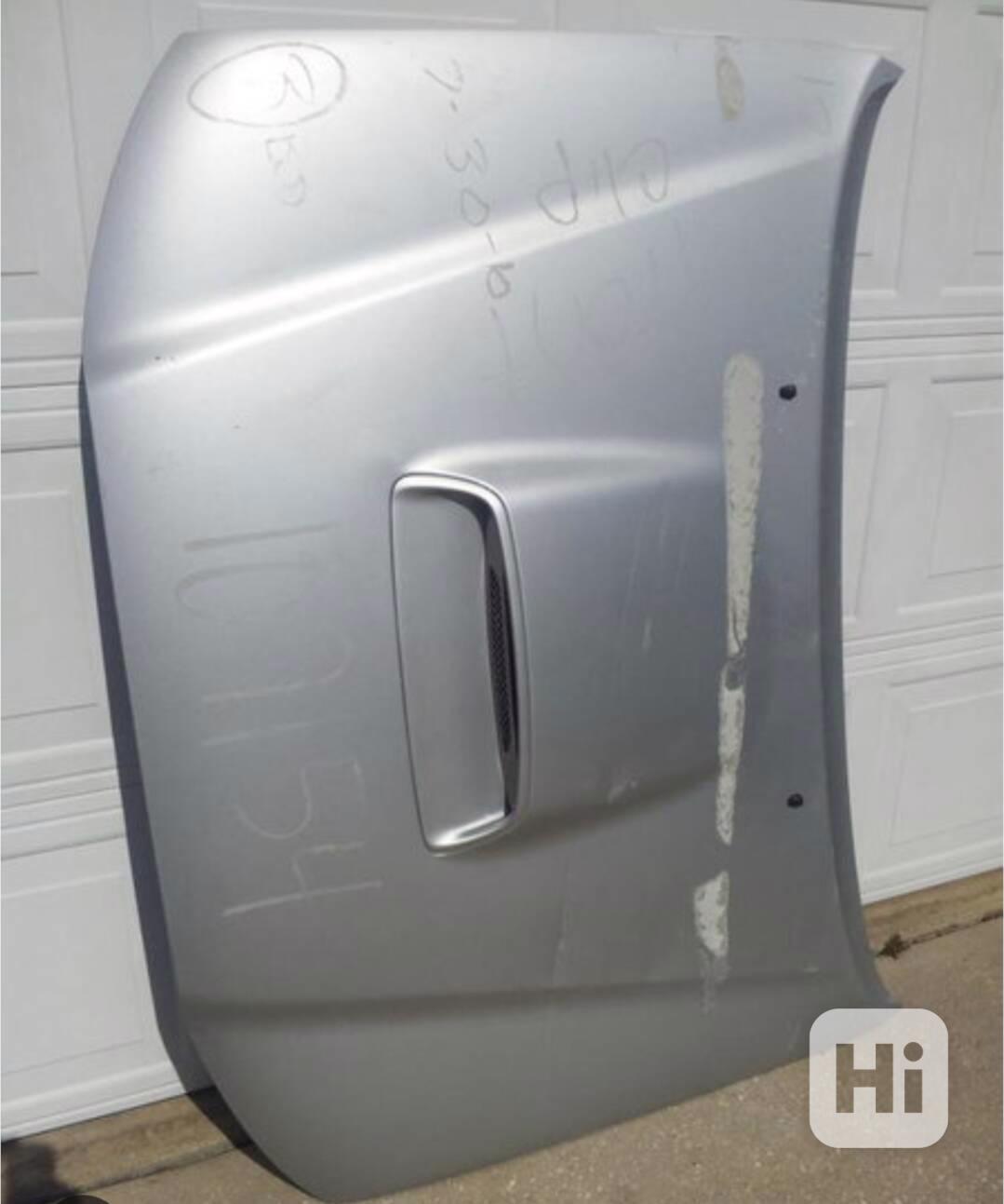 Subaru Bonnets - foto 1