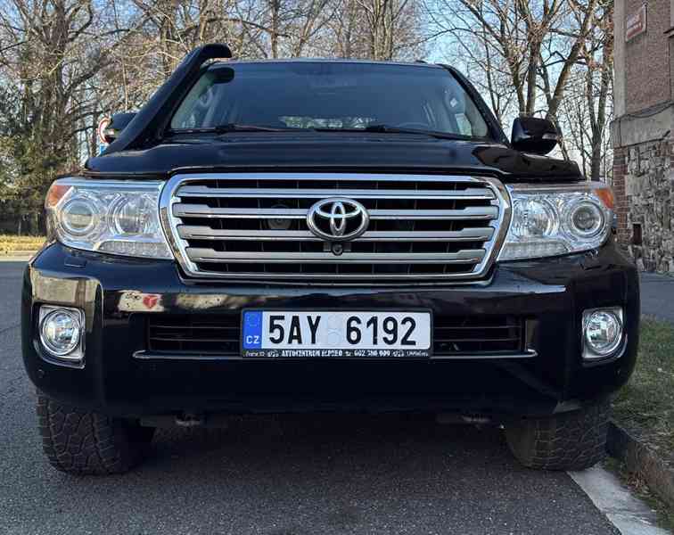 TOYOTA LAND CRUISER 4x4 VDJ200L - foto 3