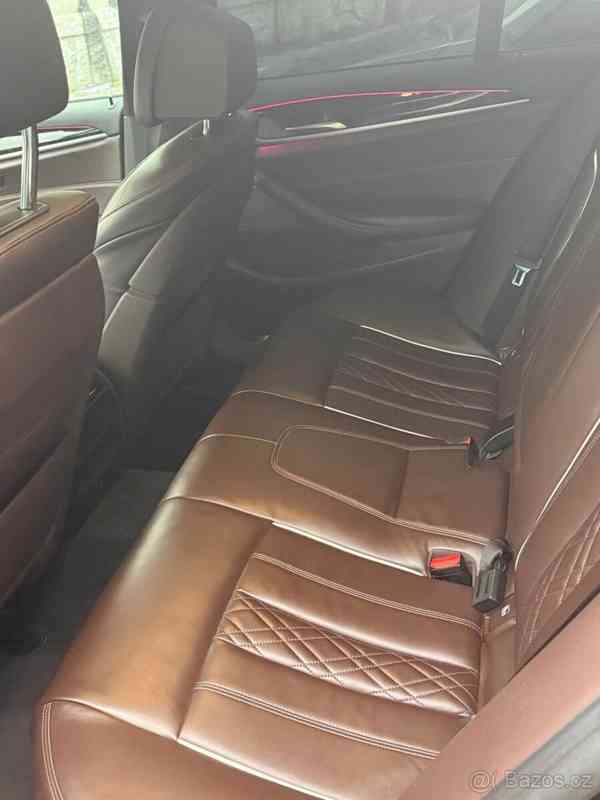 BMW Řada 5 3,0   540i Xdrive - foto 11