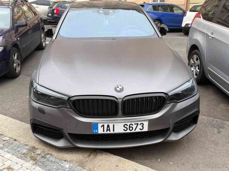 BMW Řada 5 3,0   540i Xdrive - foto 9