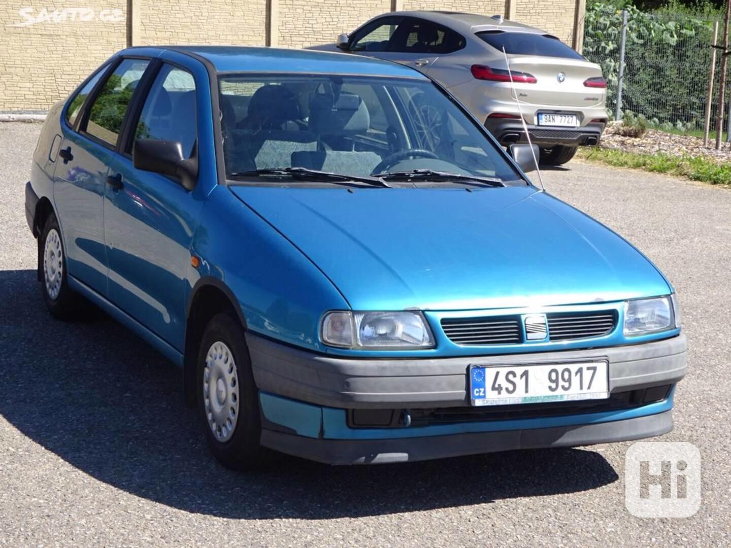 Seat Cordoba 1,4 i (44 kw) r.v.-1997 - foto 1