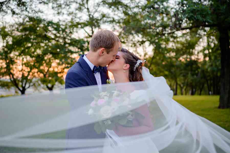 Fotograf na svatbu, rodinné a párové focení Zlín Uh.Hradiště - foto 2