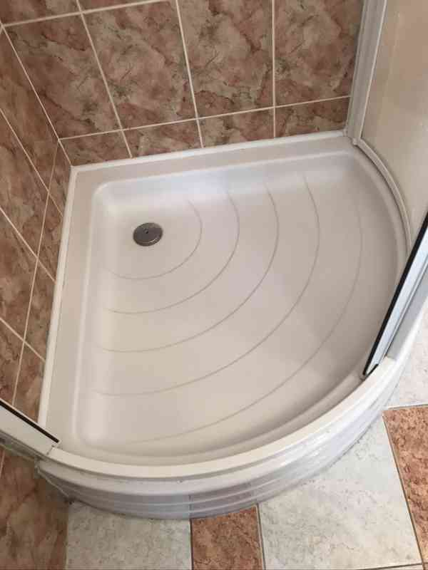 SPRCHOVÝ KOUT RAVAK - foto 3