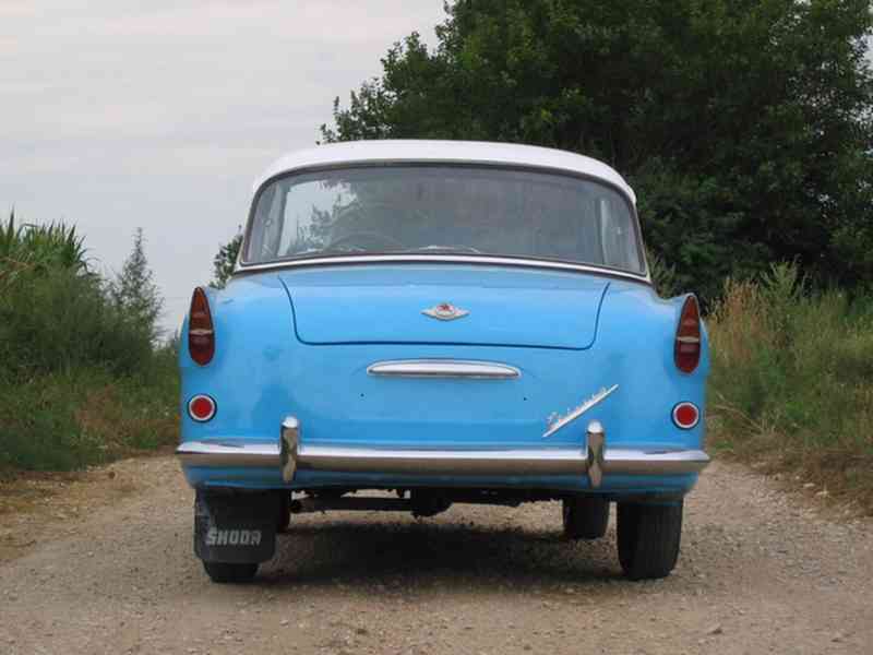 Škoda Felicia veterán rok 1960 - foto 1