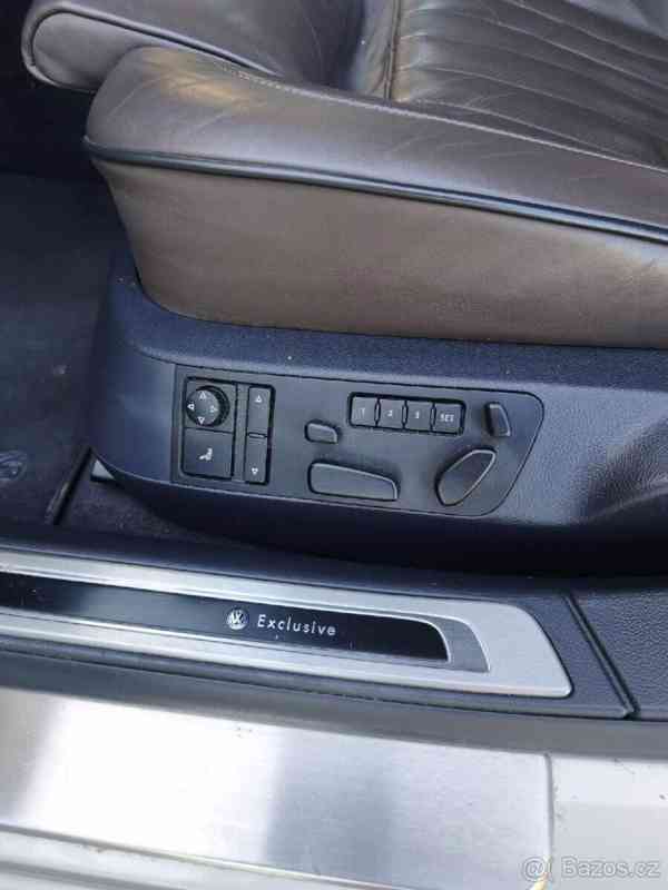 Volkswagen Phaeton 4,2   V8 - foto 12