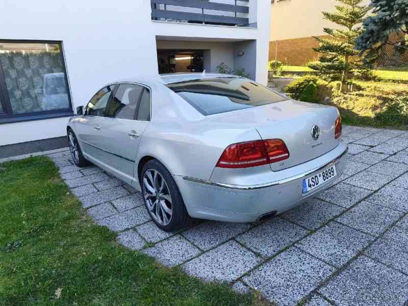 Volkswagen Phaeton 4,2   V8 - foto 2