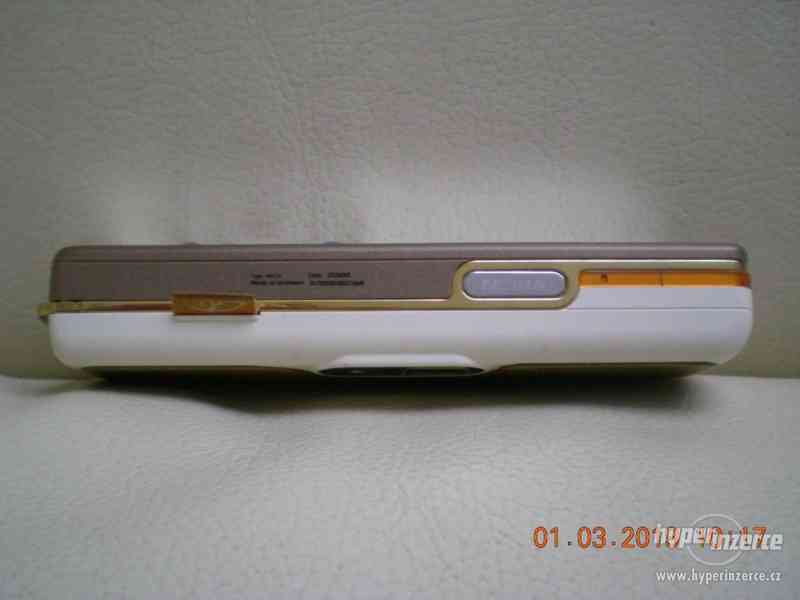 Nokia 7380 L'Amour  z r.2006 - plně funkční telefony - foto 6