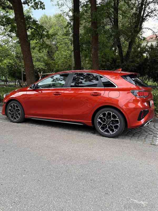 Kia Ceed 1,5   T-GDi 118 kW | 7DCT | 2024 - foto 6