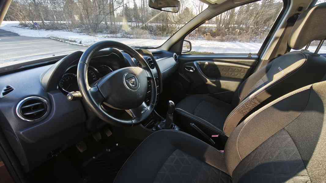 Dacia Duster LPG 1.6 16V 77 kW - foto 12