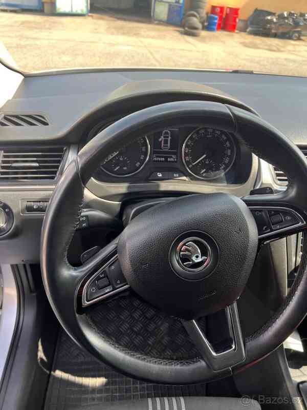 Škoda Rapid 1,6 - foto 14