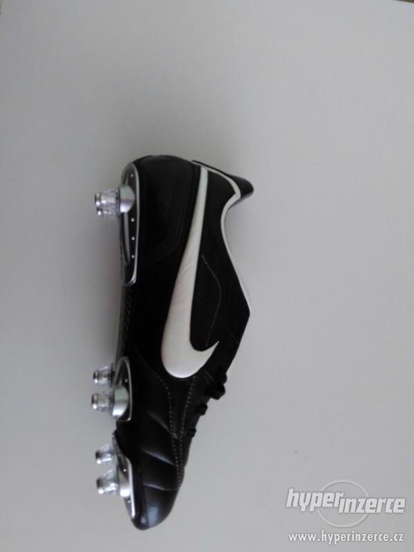 Kopačky NIKE TIEMPO SG - foto 1