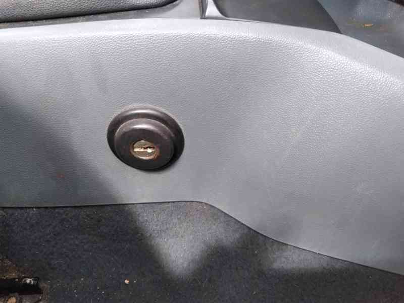 ŠKODA FABIA 1.4 MPI   KLIMA - foto 20