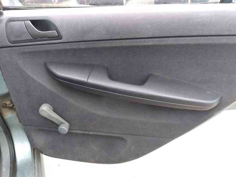 ŠKODA FABIA 1.4 MPI   KLIMA - foto 25