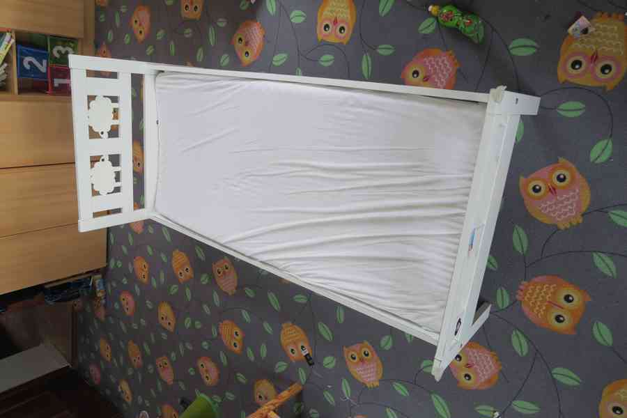 Ikea bílá dětská postel - foto 1