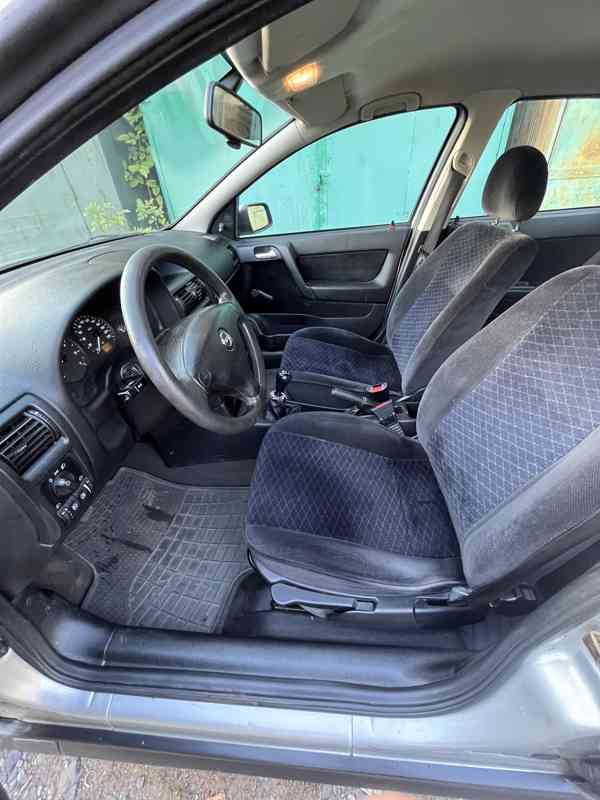 Opel ASTRA 1.4 16V  - foto 11