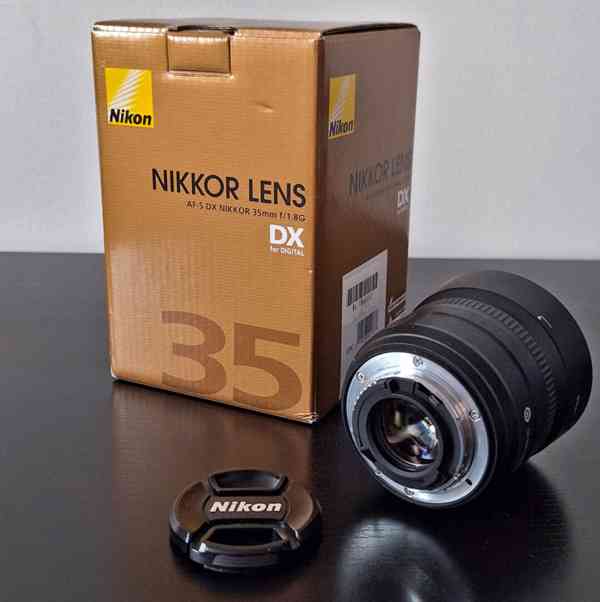 Objektiv Nikon AF-S DX NIKKOR 35mm f/1.8G - foto 4