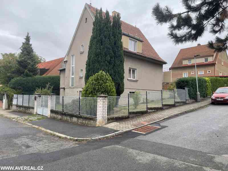 Prodej RD o velikosti 5+1/T/garáž, Praha 6 - Nebušice - foto 2
