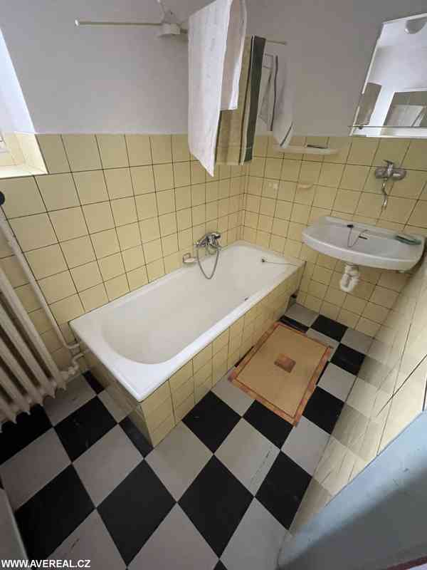 Prodej RD o velikosti 5+1/T/garáž, Praha 6 - Nebušice - foto 15
