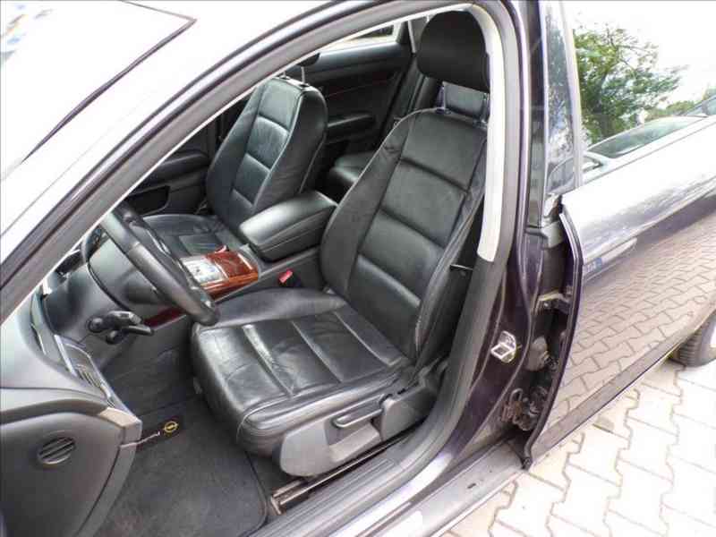 Audi A6 2,7 V6,TDI - XENON,NAVI,KLIMA - foto 10