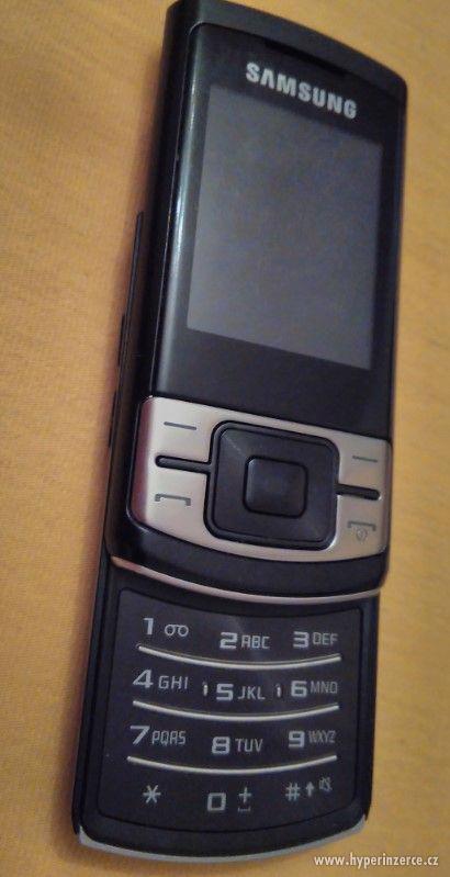 Samsung C3050 -vzhledově jako nový, ale k opravě nebo na ND! - foto 1