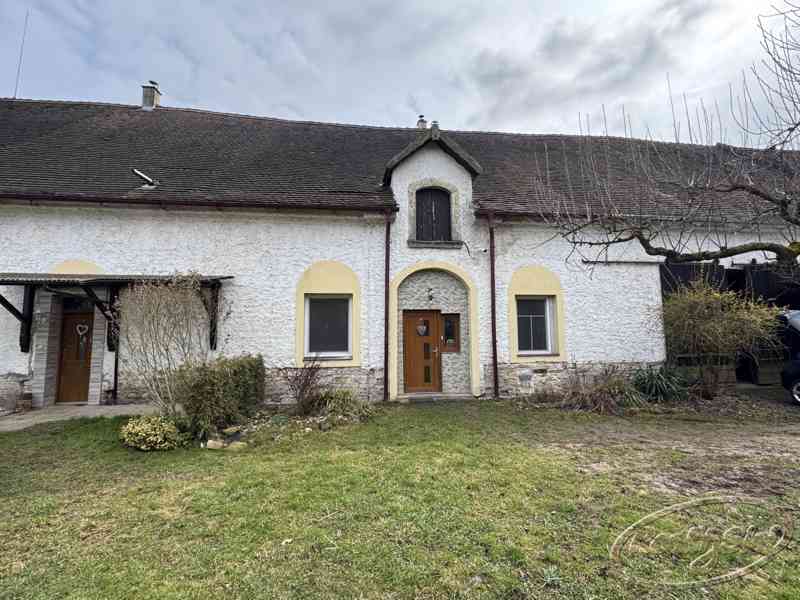 Pronájem bytu 3+kk, 86 m² – Svinišťany - foto 5