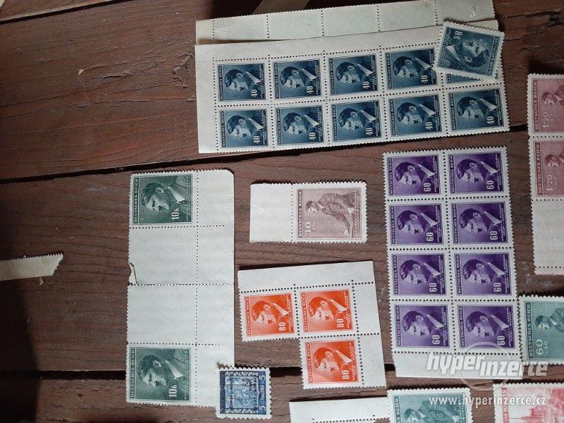 Známky poštovní - foto 6
