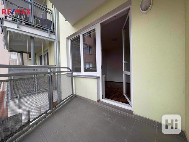 Prodej hezkého bytu 3+kk v osobním vlastnictví s dvěma balkóny, Novosadský dvůr, Olomouc - foto 23