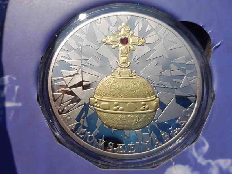 Pamětní mince s vyobrazením korunovačních klenot - foto 5