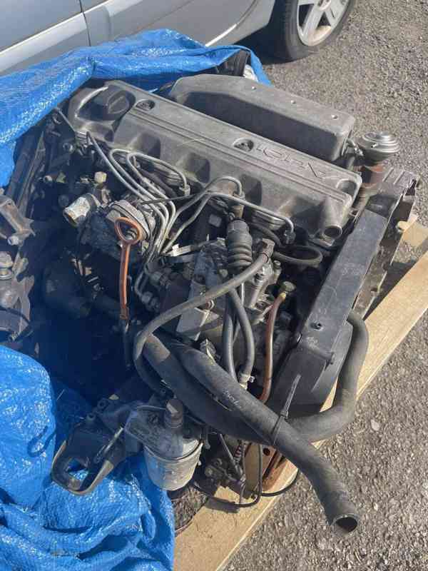 Prodam dily, motor, převodovky na AUDI 100 - foto 10