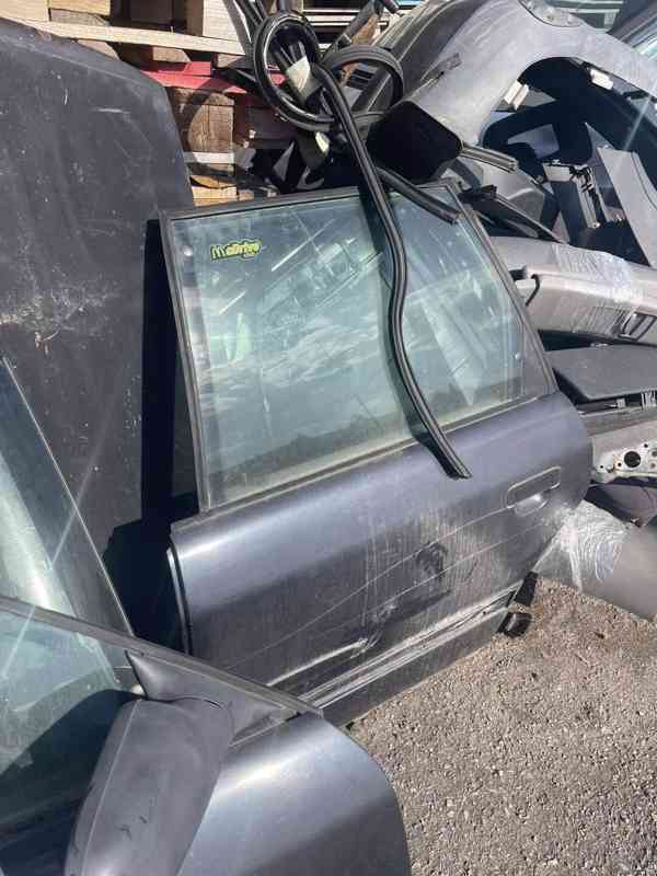 Prodam dily, motor, převodovky na AUDI 100 - foto 4
