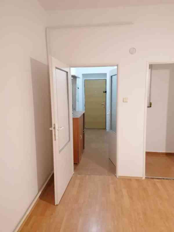 Pronájem bytu 1+1 v Jihlavě - foto 6