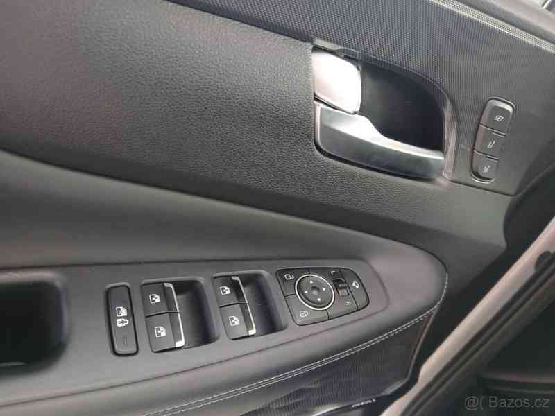 Hyundai Santa Fe 2,2 Plná výbava, DPH - foto 11