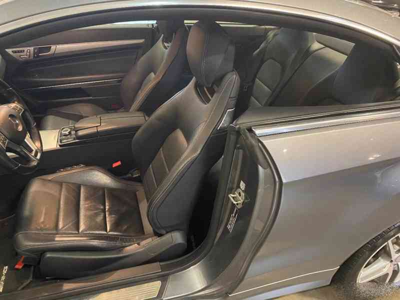 Mercedes Benz E 500 - foto 14