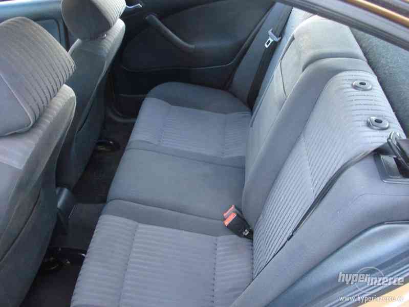 Škoda Octavia 1.9 tdi (66 kw) r.v.2001 klima ČR - foto 12
