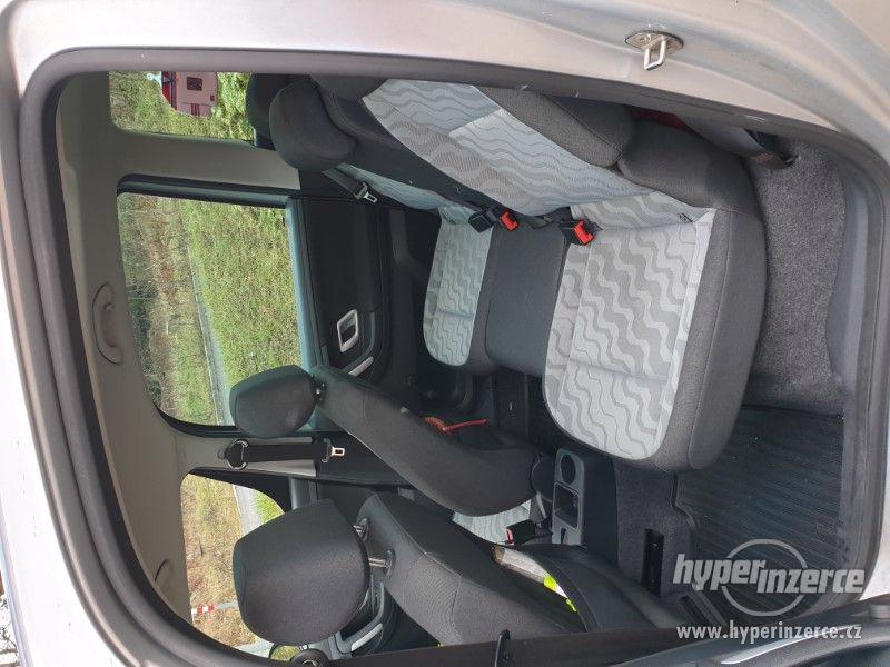 Prodám auto Škoda Roomster 1.9. TDI - foto 6