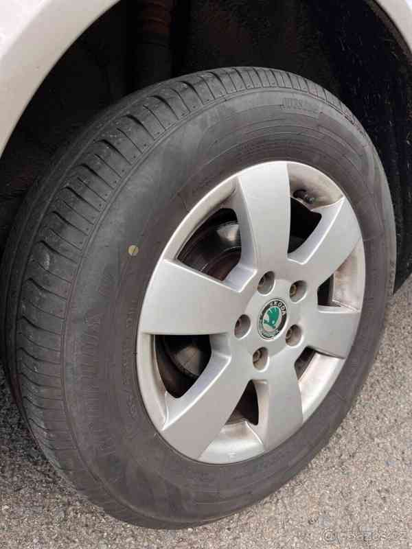 Škoda Octavia 1,6   II COMBI 2012, 75kW - foto 14